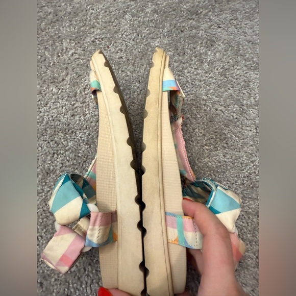 Zara woman’s colorful sandals - Picture 4 of 9